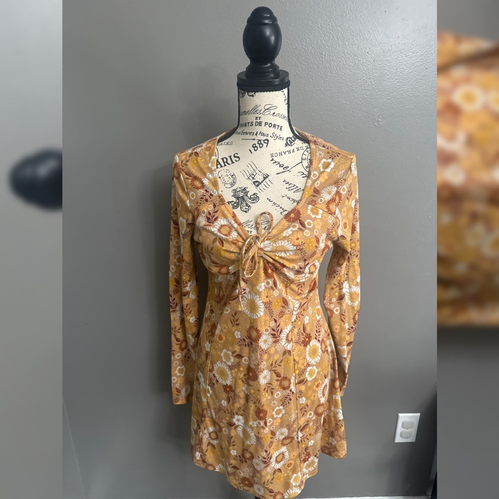 SO Juniors 7-9 Yellow/Gold Floral Long Sleeve Dress